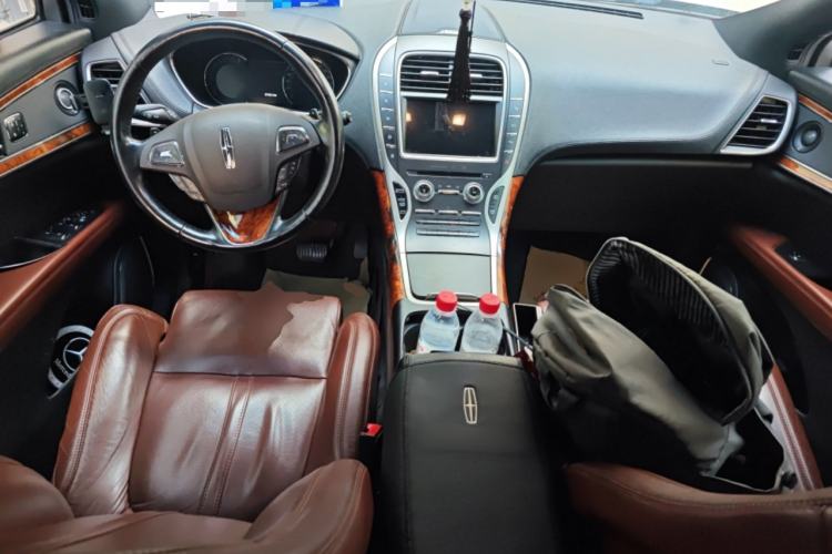 Used Lincoln MKX 2015 2.7T Four-Wheel Drive Prestige Edition Center Console