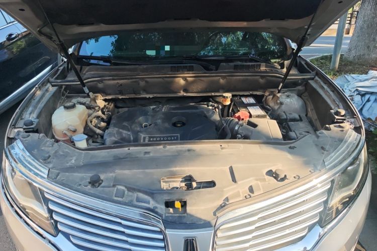 Used Lincoln MKX 2015 2.0T Four-Wheel Drive Luxury Edition Engine Bay