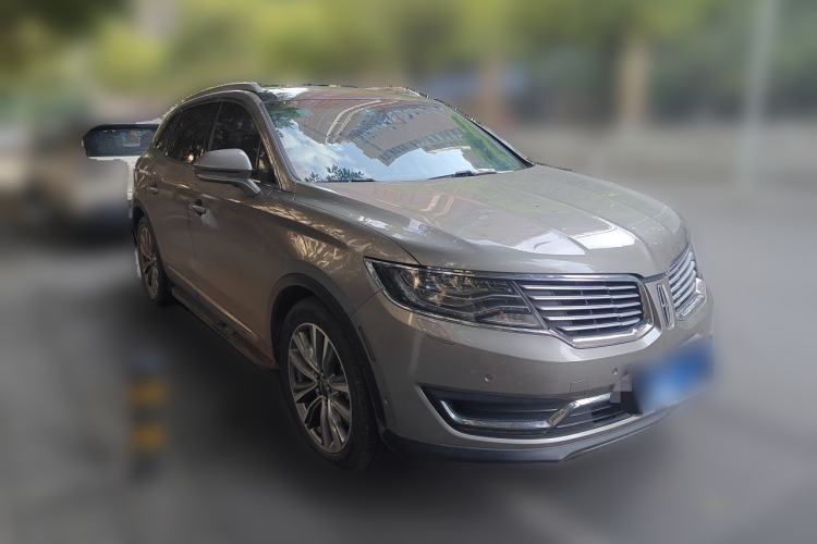 Used Lincoln MKX 2015 2.7T Four-Wheel Drive Prestige Edition Front Right 45 Deg