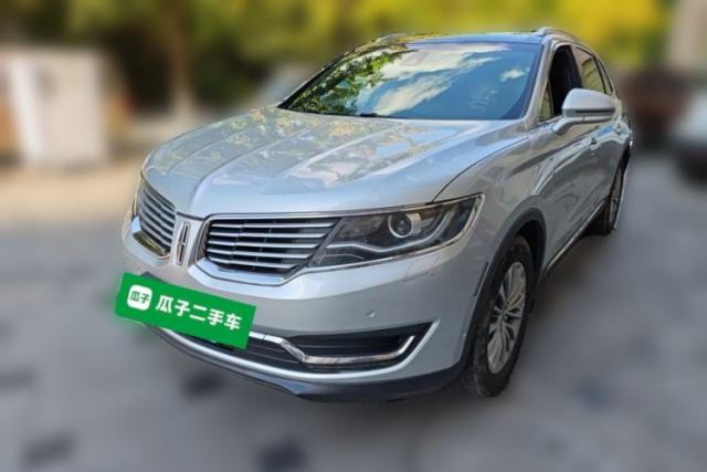 Used Lincoln MKX Lincoln MKX, 2.0-liter gasoline, automatic transmission, five seats