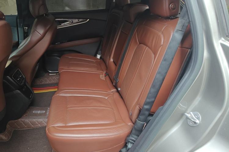 Used Lincoln MKX 2015 2.7T Four-Wheel Drive Prestige Edition Left Rear Seat