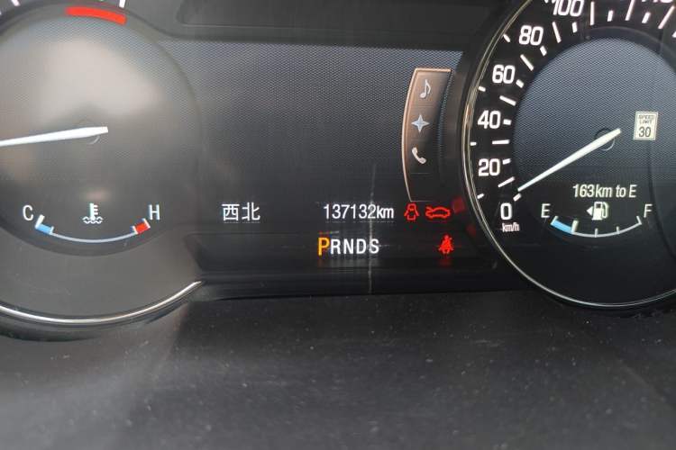 Used Lincoln MKX 2015 2.7T Four-Wheel Drive Prestige Edition Odometer Close Up