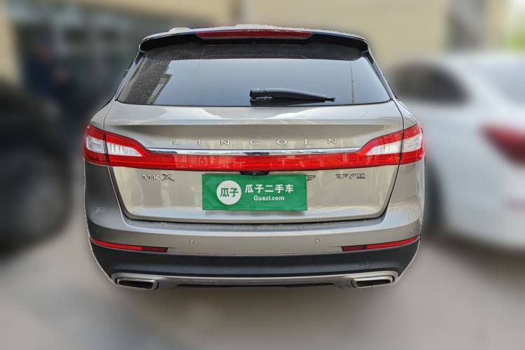 Used Lincoln MKX 2015 2.7T Four-Wheel Drive Prestige Edition Rear