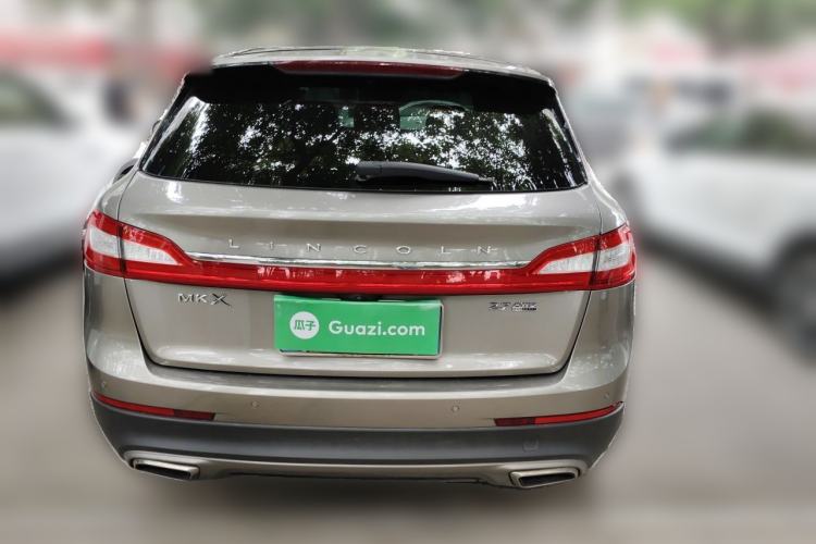 Used Lincoln MKX 2015 2.7T Four-Wheel Drive Prestige Edition Rear