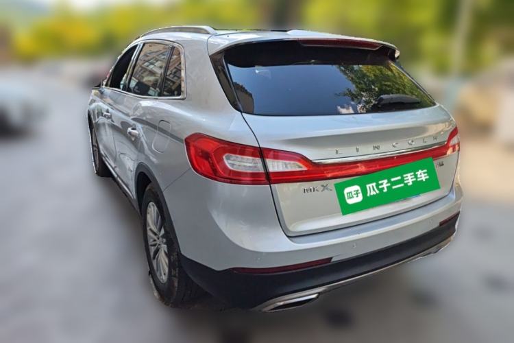 Used Lincoln MKX  Rear Left 45 Deg