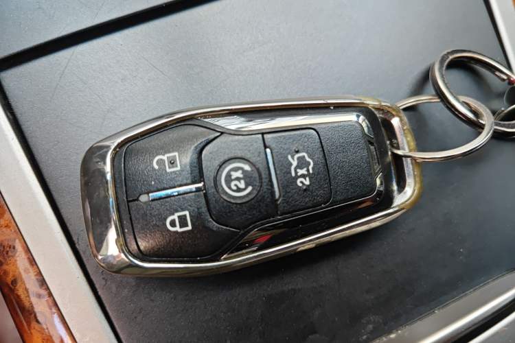 Used Lincoln MKX 2015 2.7T Four-Wheel Drive Prestige Edition Vehicle Key