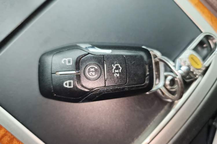 Used Lincoln MKX 2015 2.7T Four-Wheel Drive Prestige Edition Vehicle Key