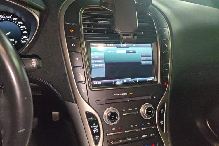 Used Lincoln MKX 2015 2.0T Four-Wheel Drive Luxury Edition Audio And AC Panel