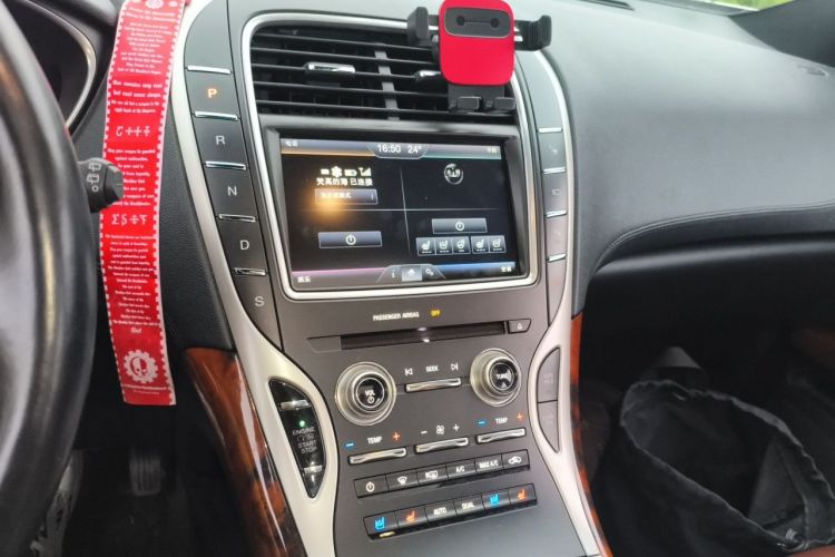 Used Lincoln MKX 2015 2.7T Four-Wheel Drive Prestige Edition Audio And AC Panel