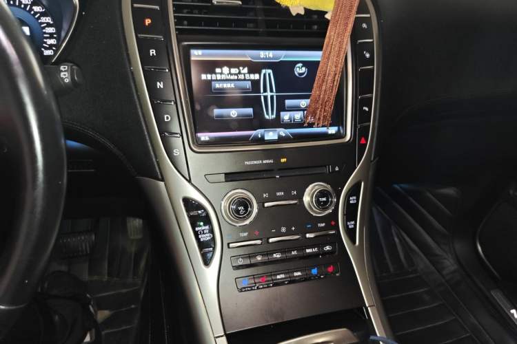 Used Lincoln MKX 2015 2.0T Four-Wheel Drive Luxury Edition Audio And AC Panel