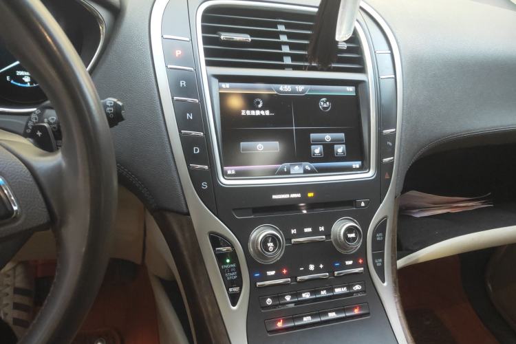 Used Lincoln MKX 2015 2.0T Two-Wheel Drive Deluxe Edition Audio And AC Panel