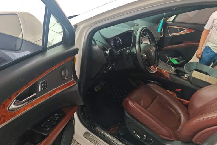 Used Lincoln MKX 2015 2.7T Four-Wheel Drive Prestige Edition Driver Seat