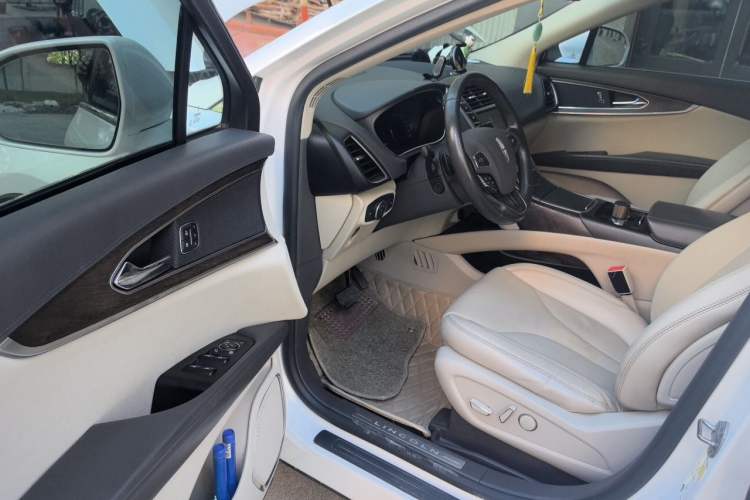 Used Lincoln MKX 2015 2.0T Two-Wheel Drive Deluxe Edition Driver Seat