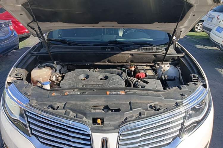 Used Lincoln MKX 2015 2.0T Four-Wheel Drive Luxury Edition Engine Bay