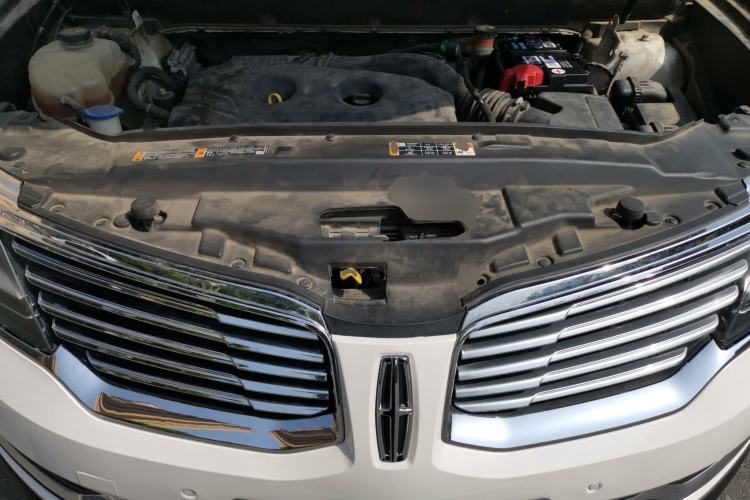 Used Lincoln MKX 2015 2.0T Four-Wheel Drive Luxury Edition Engine Bay