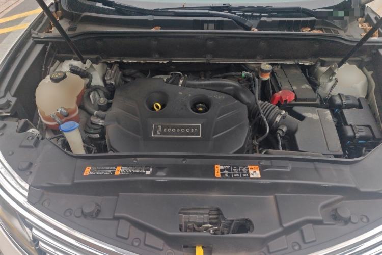 Used Lincoln MKX 2015 2.0T Two-Wheel Drive Deluxe Edition Engine Bay