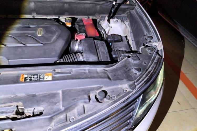 Used Lincoln MKX 2015 2.7T Four-Wheel Drive Prestige Edition Engine Bay Left