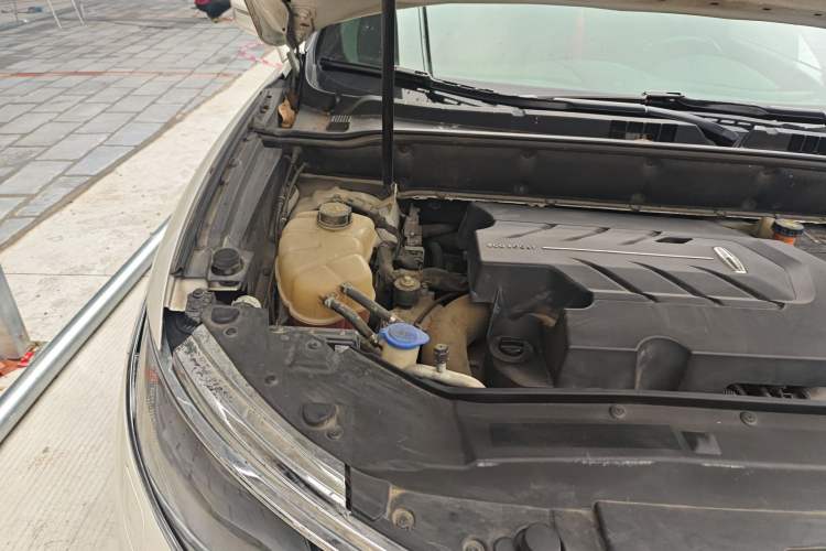 Used Lincoln MKX 2015 2.7T Four-Wheel Drive Prestige Edition Engine Bay Right