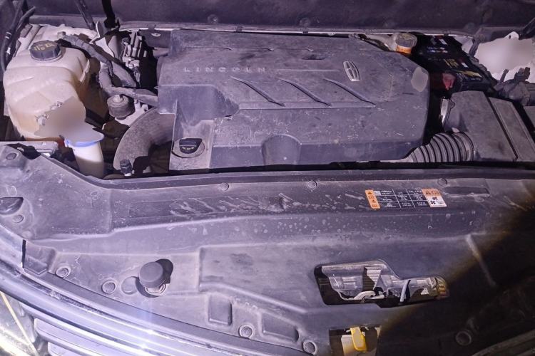 Used Lincoln MKX 2015 2.7T Four-Wheel Drive Prestige Edition Engine Bay