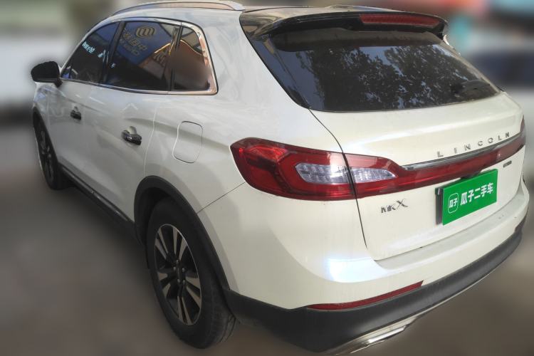 Used Lincoln MKX 2015 2.0T Two-Wheel Drive Deluxe Edition Exterior 3
