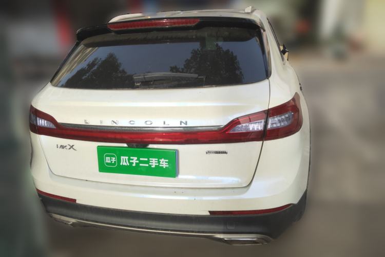 Used Lincoln MKX 2015 2.0T Two-Wheel Drive Deluxe Edition Exterior 4