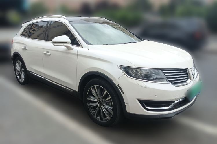 Used Lincoln MKX 2015 2.7T Four-Wheel Drive Prestige Edition Front Right 45 Deg
