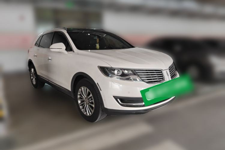Used Lincoln MKX 2015 2.0T Four-Wheel Drive Luxury Edition Front Right 45 Deg