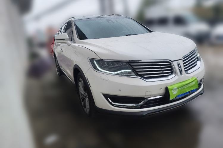 Used Lincoln MKX 2015 2.7T Four-Wheel Drive Prestige Edition Front Right 45 Deg