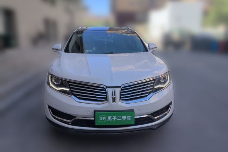 Used Lincoln MKX 2015 2.0T Two-Wheel Drive Deluxe Edition Front