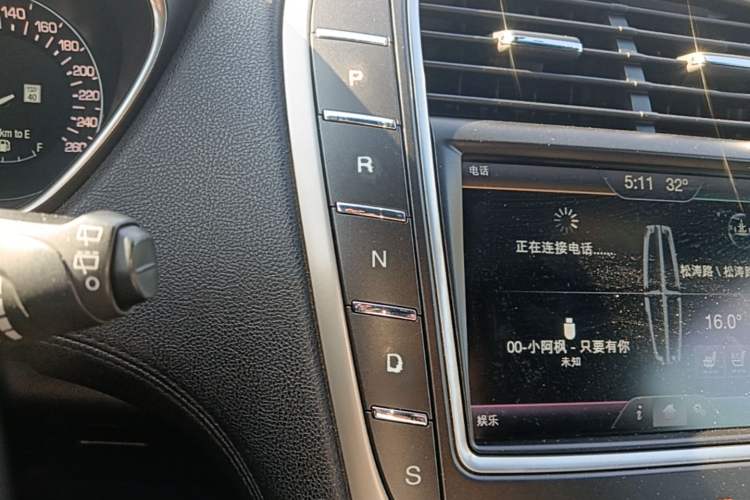 Used Lincoln MKX 2015 2.0T Four-Wheel Drive Luxury Edition Gear Lever