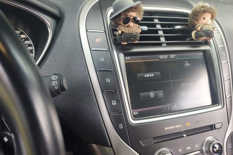 Used Lincoln MKX 2015 2.0T Four-Wheel Drive Luxury Edition Gear Lever