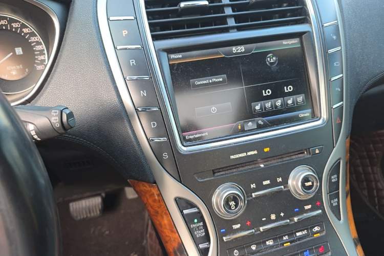 Used Lincoln MKX 2015 2.7T Four-Wheel Drive Prestige Edition Gear Lever