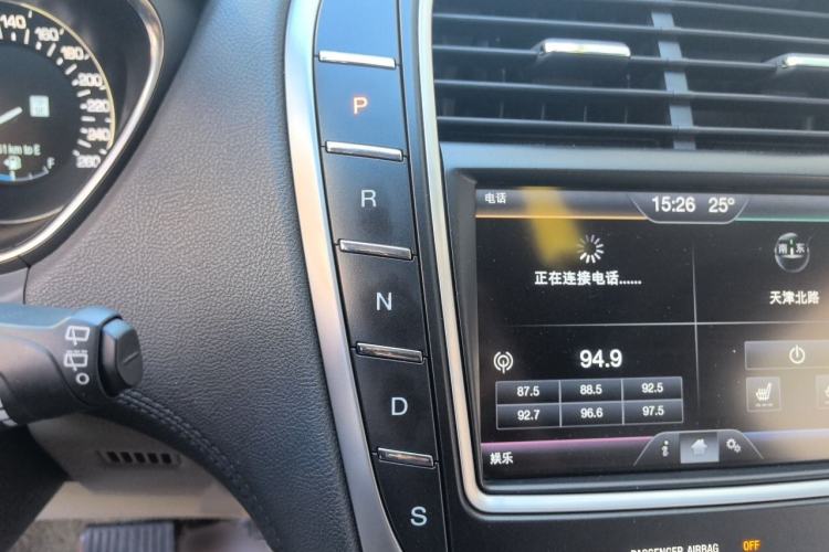 Used Lincoln MKX 2015 2.0T Two-Wheel Drive Deluxe Edition Gear Lever