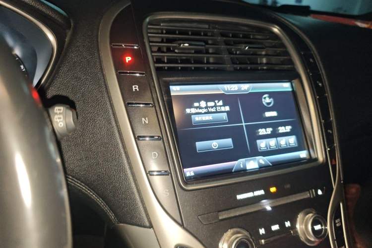 Used Lincoln MKX 2015 2.0T Four-Wheel Drive Luxury Edition Gear Lever