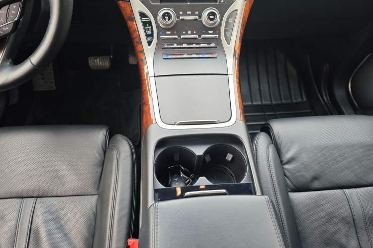 Used Lincoln MKX 2015 2.7T Four-Wheel Drive Prestige Edition Interior 6