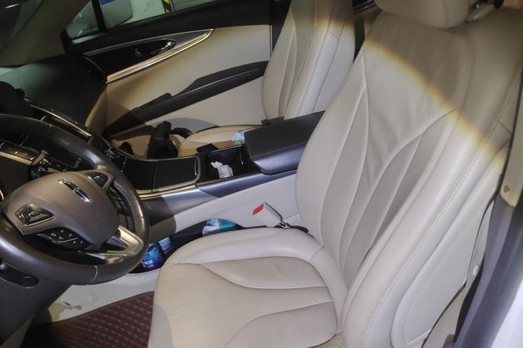 Used Lincoln MKX 2015 2.0T Two-Wheel Drive Deluxe Edition Left Front Seat