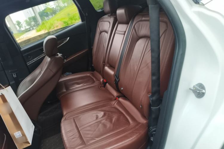 Used Lincoln MKX 2015 2.7T Four-Wheel Drive Prestige Edition Left Rear Seat