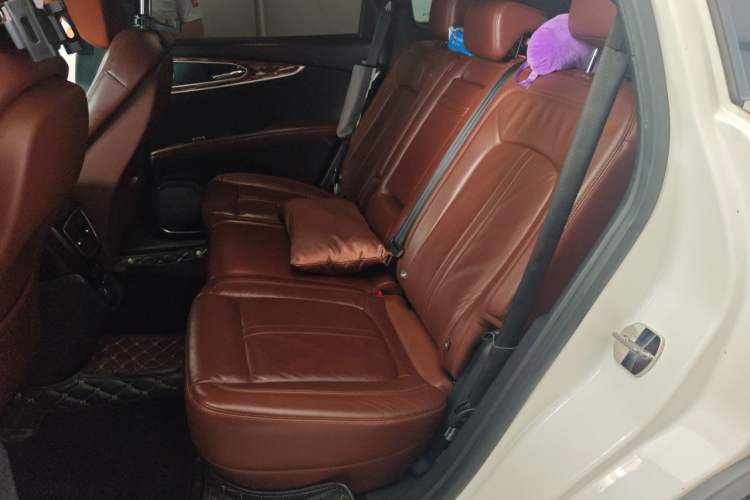 Used Lincoln MKX 2015 2.7T Four-Wheel Drive Prestige Edition Left Rear Seat