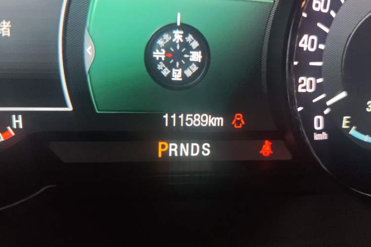 Used Lincoln MKX 2015 2.0T Four-Wheel Drive Luxury Edition Odometer Close Up