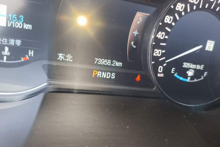 Used Lincoln MKX 2015 2.7T Four-Wheel Drive Prestige Edition Odometer Close Up