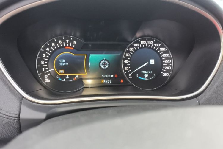 Used Lincoln MKX 2015 2.7T Four-Wheel Drive Prestige Edition Odometer Close Up