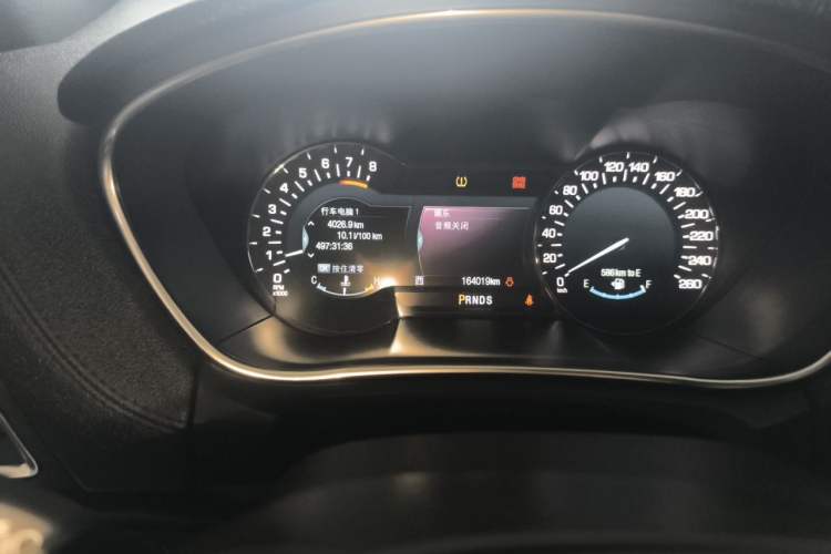 Used Lincoln MKX 2015 2.0T Four-Wheel Drive Luxury Edition Odometer Close Up