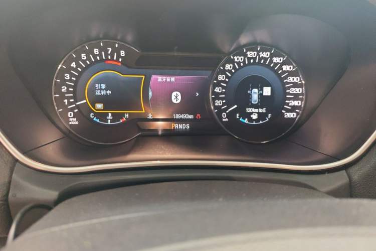 Used Lincoln MKX 2015 2.7T Four-Wheel Drive Prestige Edition Odometer Close Up