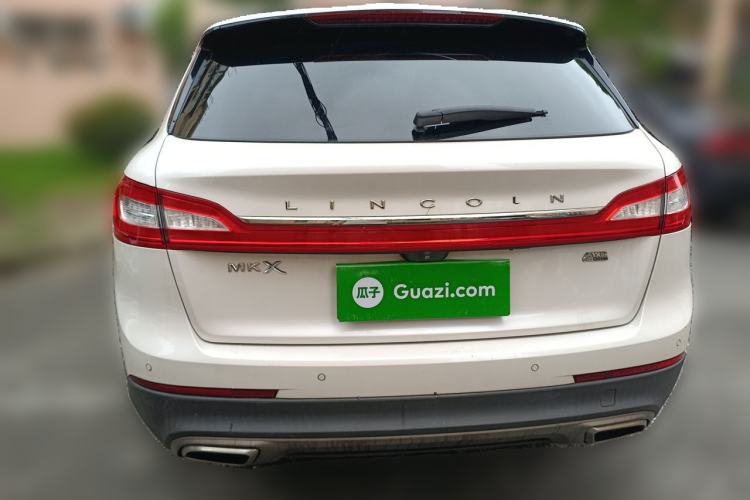 Used Lincoln MKX 2015 2.0T Four-Wheel Drive Luxury Edition Rear