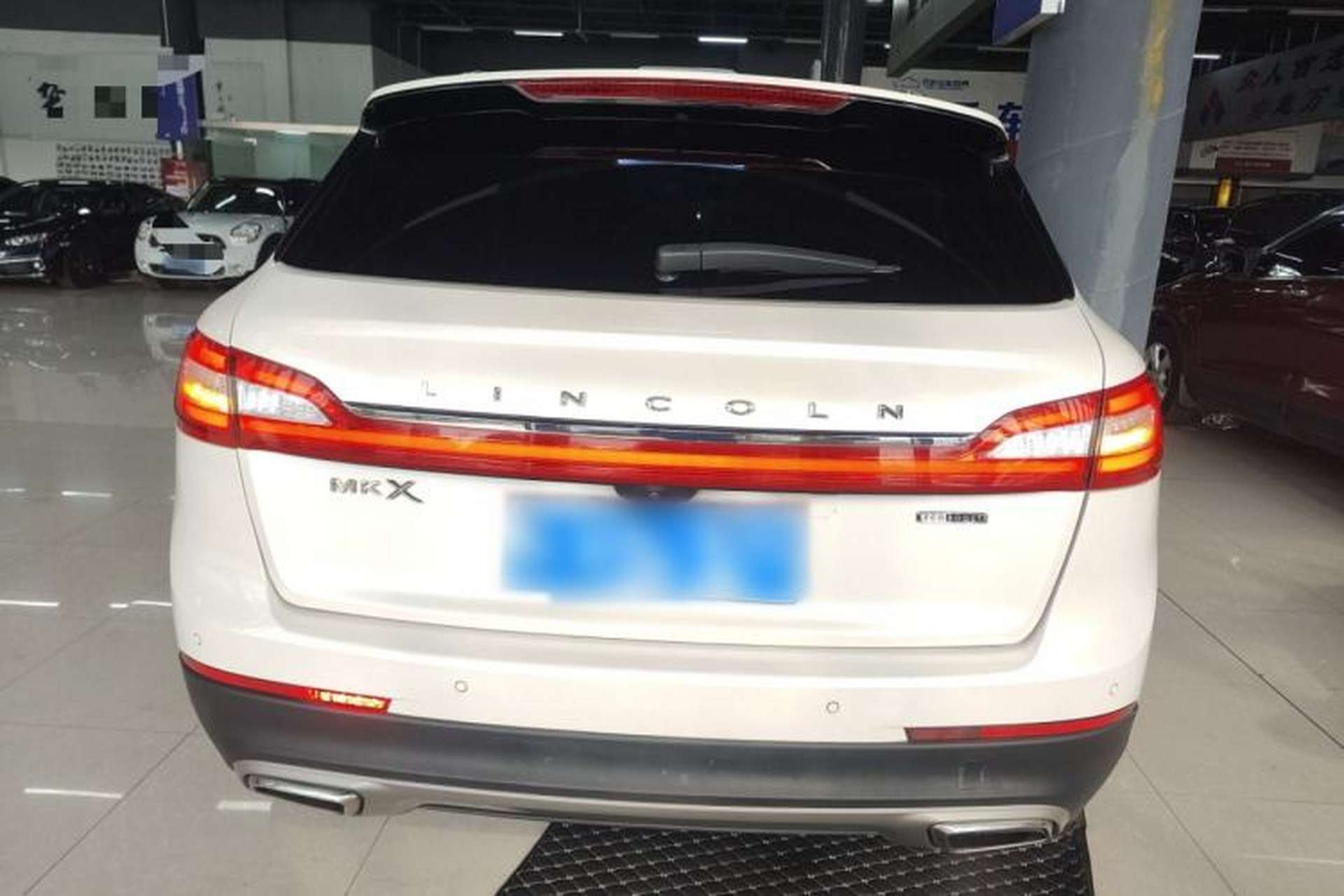 Used Lincoln MKX 2015 2.0T Two-Wheel Drive Deluxe Edition Rear