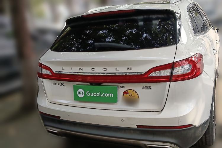 Used Lincoln MKX 2015 2.0T Four-Wheel Drive Luxury Edition Rear