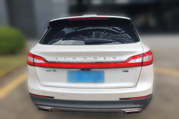 Used Lincoln MKX 2015 2.0T Four-Wheel Drive Luxury Edition Rear