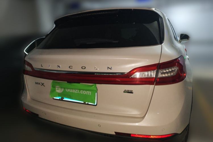 Used Lincoln MKX 2015 2.0T Four-Wheel Drive Luxury Edition Rear