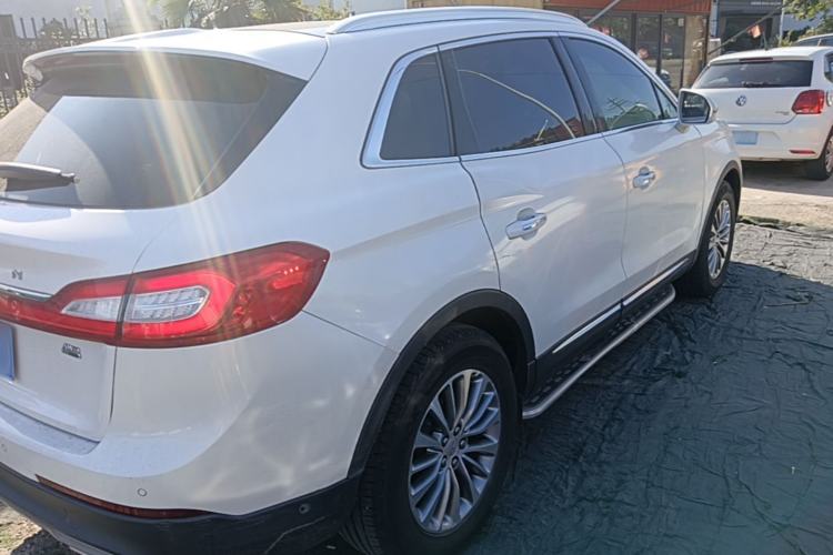 Used Lincoln MKX 2015 2.0T Four-Wheel Drive Luxury Edition Rear Right 45 Deg