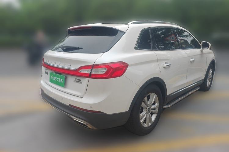 Used Lincoln MKX 2015 2.0T Two-Wheel Drive Deluxe Edition Rear Right 45 Deg